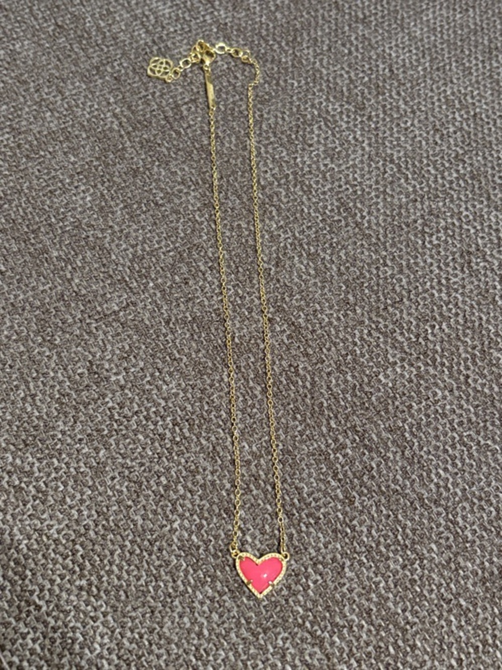 Kendra Scott Gold Chain Necklace with Pink Heart Pendant